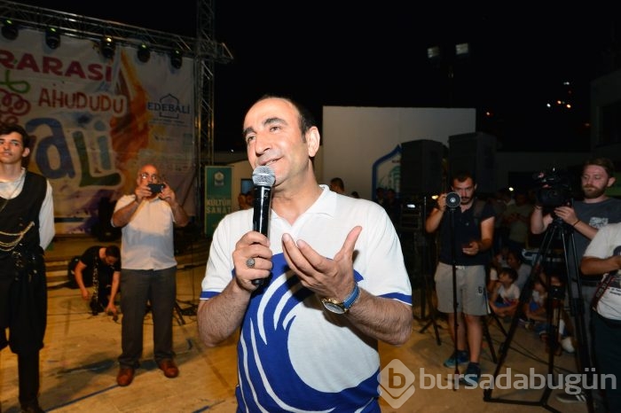 Bursa Cumalıkızık Ahududu Festivali'nde renkli görüntüler	
