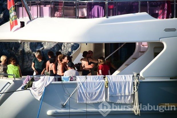 Serenay Sarıkaya'nın mutluluk gözyaşları
