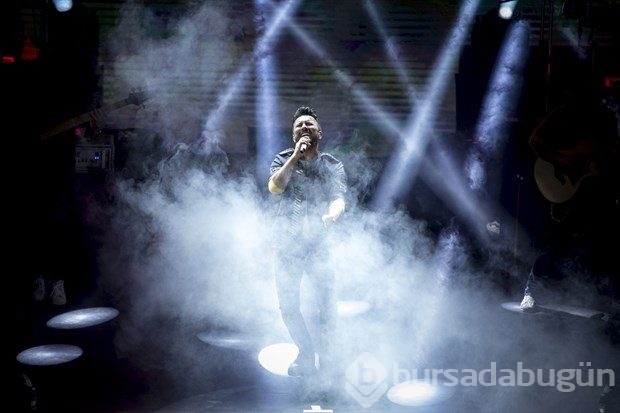 Tarkan, Harbiye'yi salladı