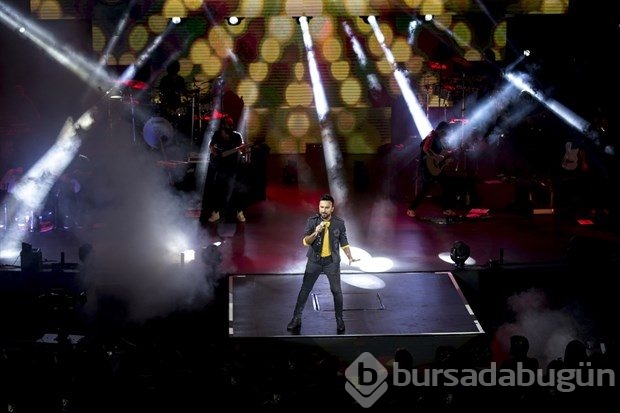 Tarkan, Harbiye'yi salladı