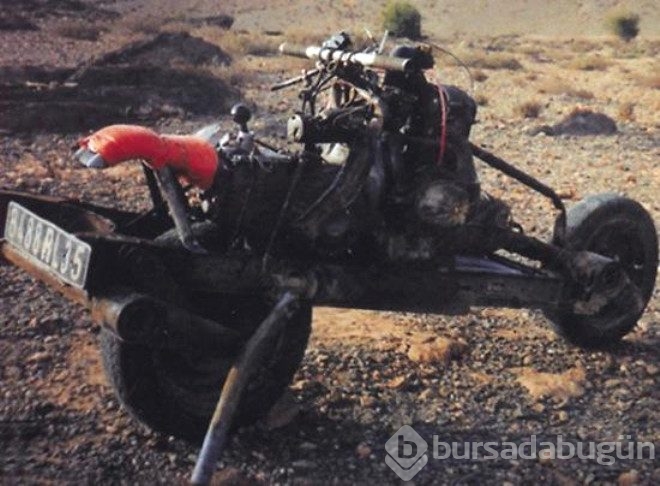 Arabasını Motora Çevirerek Hayatta Kaldı