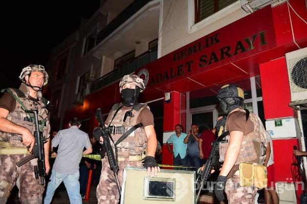 Bursa Gemlik'te silahlı saldırı şoku!