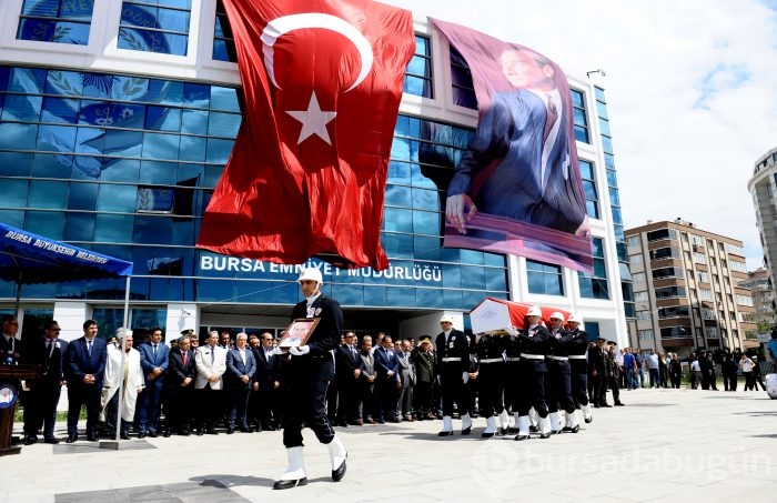 Bursa'da şehit polis memleketine uğurlandı
