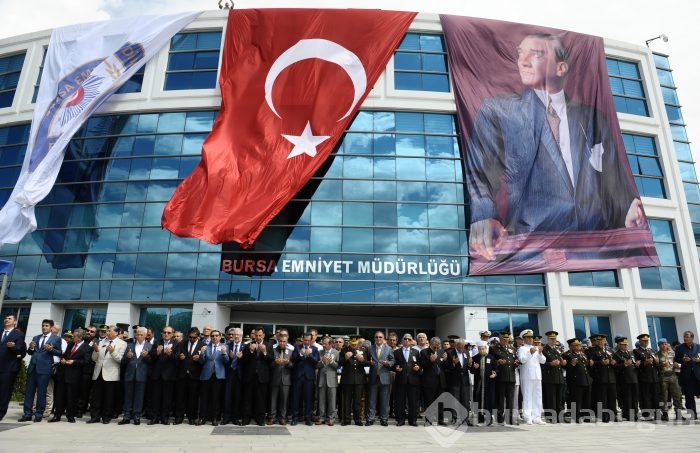Bursa'da şehit polis memleketine uğurlandı