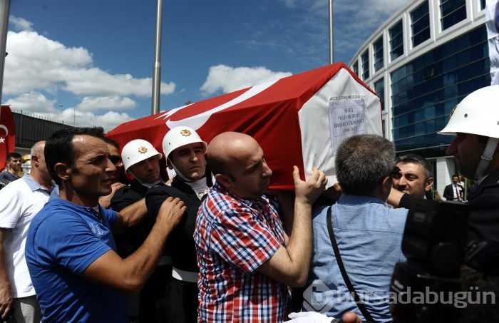 Bursa'da şehit polis memleketine uğurlandı