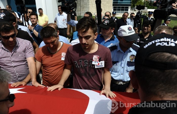 Bursa'da şehit polis memleketine uğurlandı
