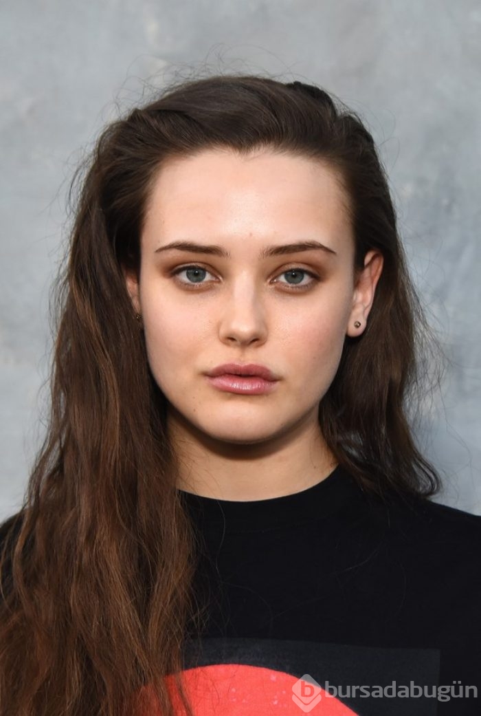 Katherine Langford "Batgirl" oluyor