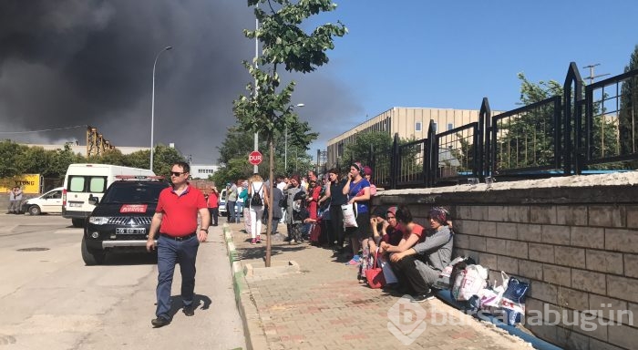 Bursa'da tekstil fabrikasında yangın