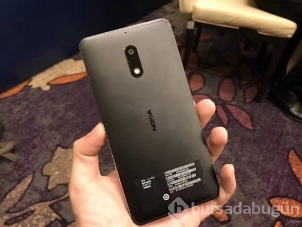 Nokia 6 bir ilke imza attı