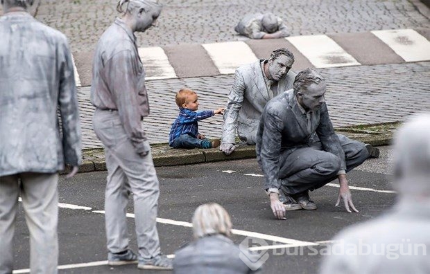 G20 zirvesine zombili protesto