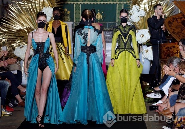 Paris Haute Couture Moda Haftası'nda 'maskeli balo'