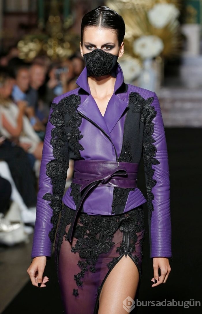 Paris Haute Couture Moda Haftası'nda 'maskeli balo'