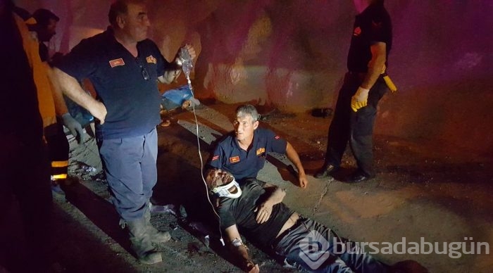 Bursa'da feci kaza: 2 ölü, 16 yaralı 