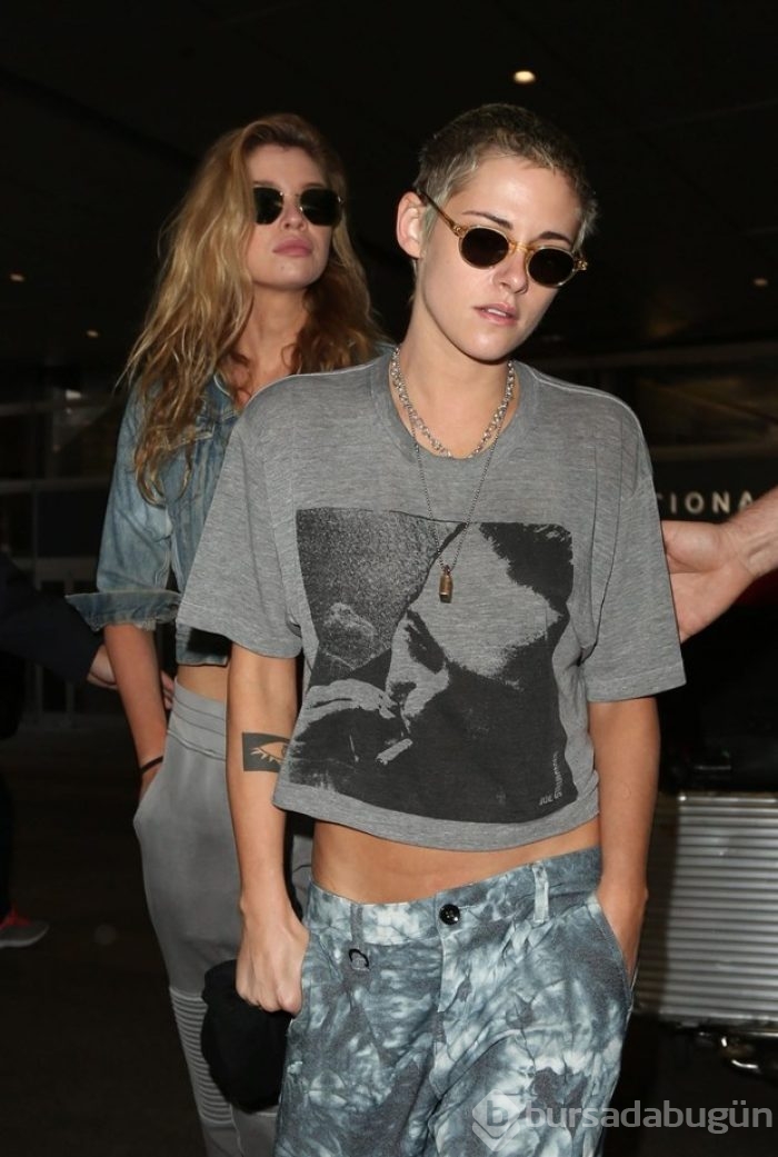 Kristen Stewart & Stella Maxwell çifti tatilden döndü