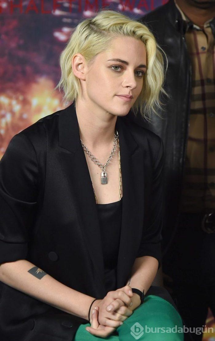Kristen Stewart & Stella Maxwell çifti tatilden döndü