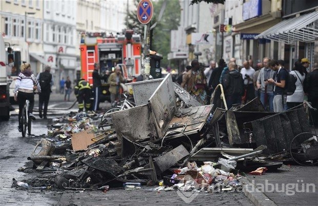 Hamburg'daki G20 protestoları 2. gününde de aralıksız sürdü: Çatışma, yağma, gözaltı
