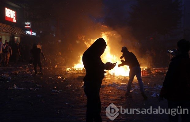 Hamburg'daki G20 protestoları 2. gününde de aralıksız sürdü: Çatışma, yağma, gözaltı