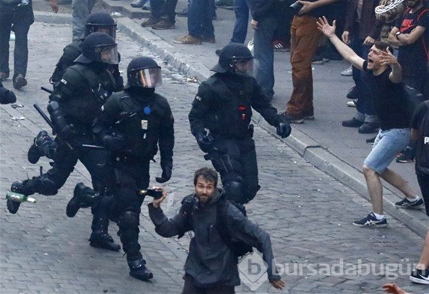 Hamburg'daki G20 protestoları 2. gününde de aralıksız sürdü: Çatışma, yağma, gözaltı