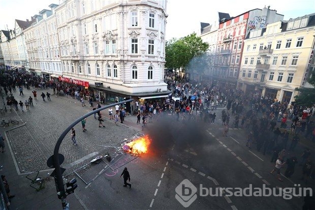 Hamburg'daki G20 protestoları 2. gününde de aralıksız sürdü: Çatışma, yağma, gözaltı