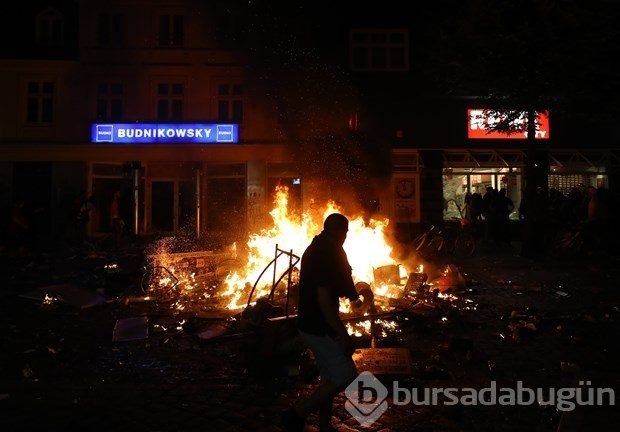 Hamburg'daki G20 protestoları 2. gününde de aralıksız sürdü: Çatışma, yağma, gözaltı