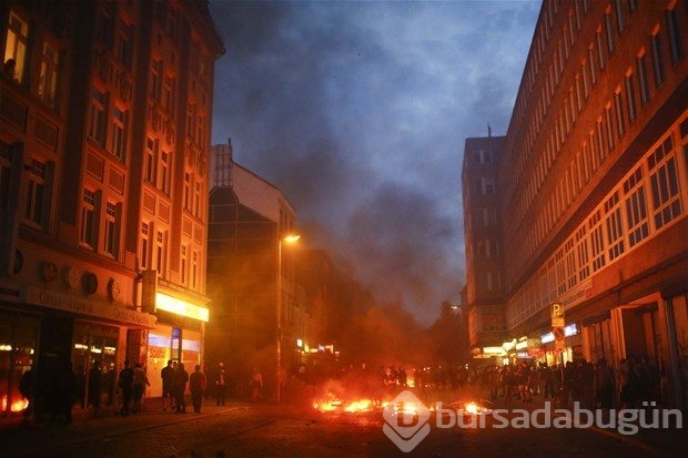 Hamburg'daki G20 protestoları 2. gününde de aralıksız sürdü: Çatışma, yağma, gözaltı