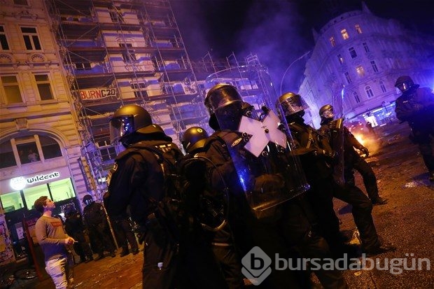 Hamburg'daki G20 protestoları 2. gününde de aralıksız sürdü: Çatışma, yağma, gözaltı