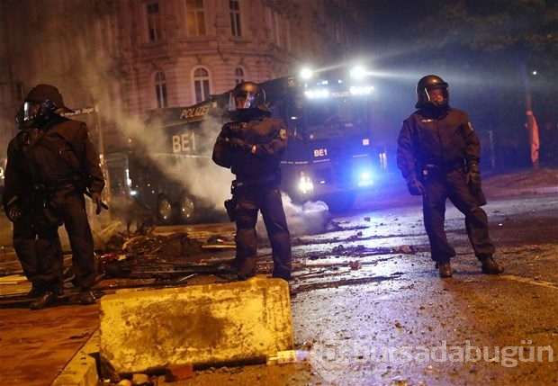 Hamburg'daki G20 protestoları 2. gününde de aralıksız sürdü: Çatışma, yağma, gözaltı