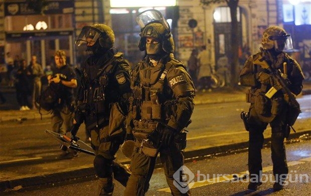 Hamburg'daki G20 protestoları 2. gününde de aralıksız sürdü: Çatışma, yağma, gözaltı