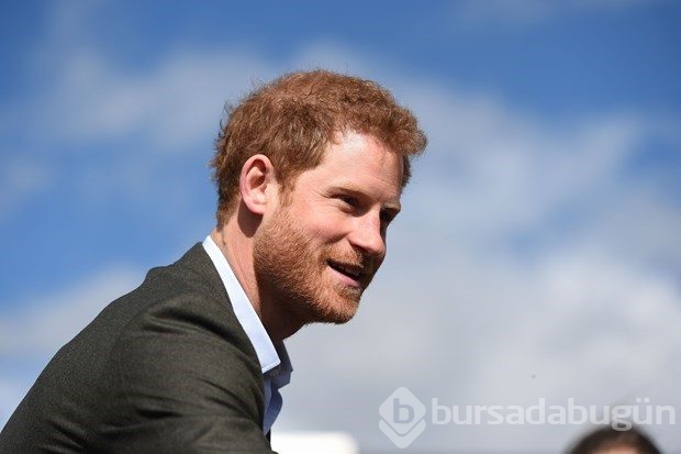 Prens Harry yüzük, Meghan Markle gelinlik aldı