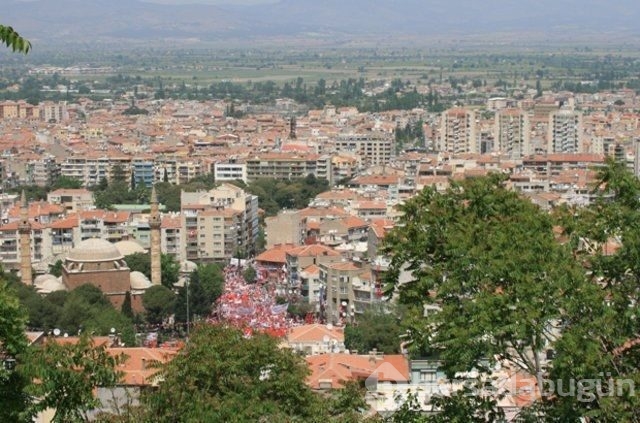 Hangi şehirler hangi takımı tutuyor?