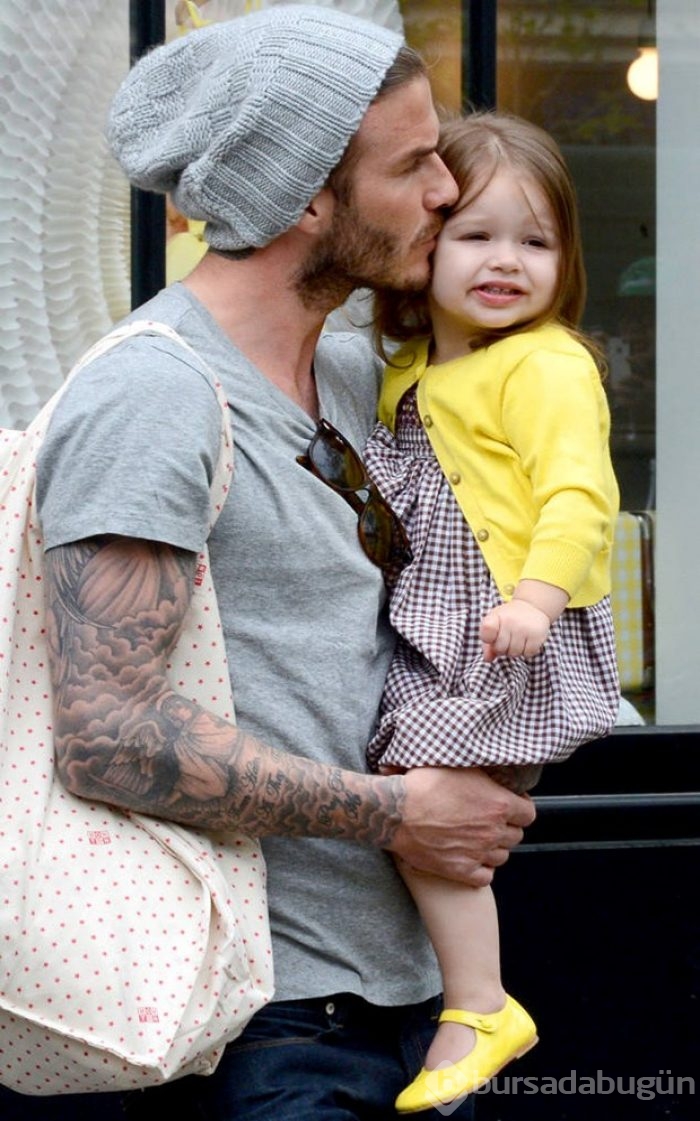 Harper Beckham'a prenses gibi kutlama