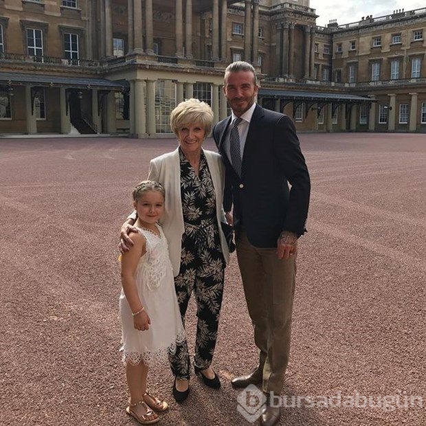Harper Beckham'a prenses gibi kutlama