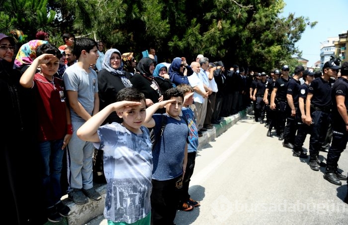 Bursa'da şehide son görev 