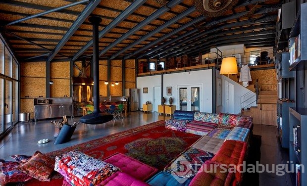 Kutluğ Ataman'ın Erzincan'daki evi iki uluslararası mimari ödül kazandı