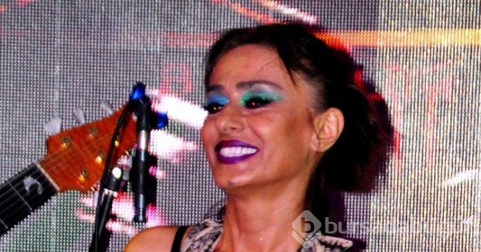 Yıldız Tilbe üzdü