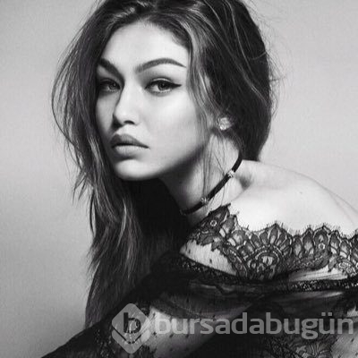 Gigi Hadid Kısacık Saçlarıyla Poz Verdi!