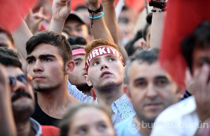 Bursa ayakta! İşte o 'an'lar...