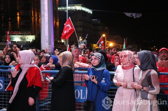 Bursa ayakta! İşte o 'an'lar...