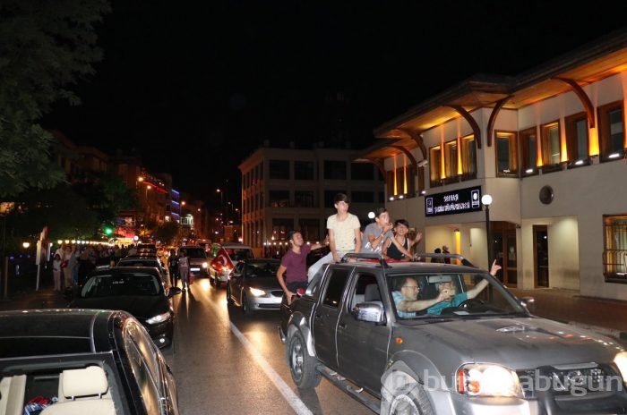 Bursa ayakta! İşte o 'an'lar...