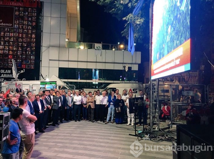 Bursa ayakta! İşte o 'an'lar...