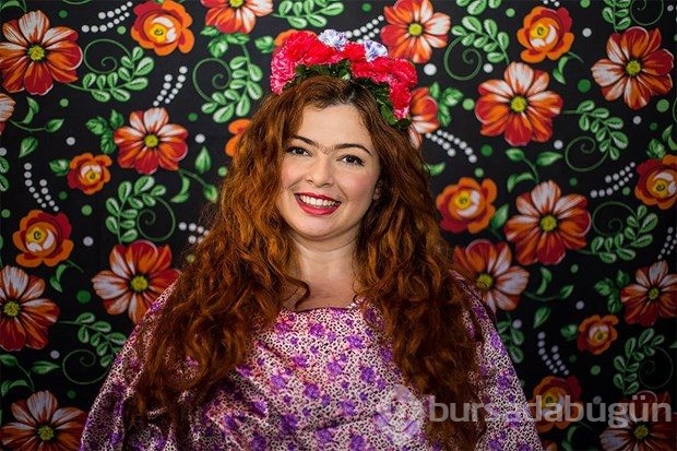 Frida Kahlo'yu taklitleriyle andı