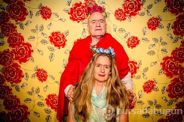Frida Kahlo'yu taklitleriyle andı