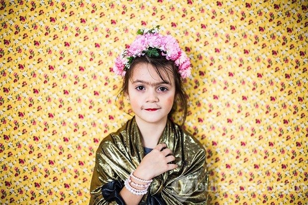 Frida Kahlo'yu taklitleriyle andı