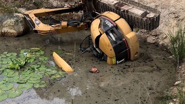 Bu kazalardan nasıl sağ kurtulduklarına kimse inanamıyor!