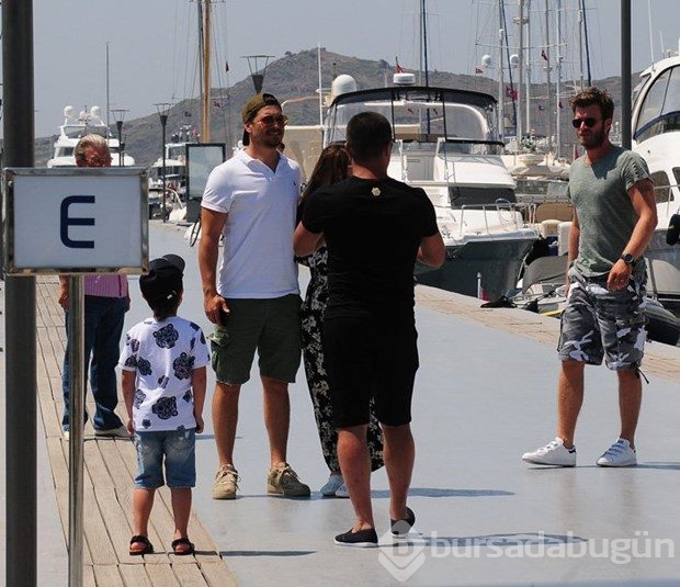 Çağatay Ulusoy ve Kıvanç Tatlıtuğ'un av macerası