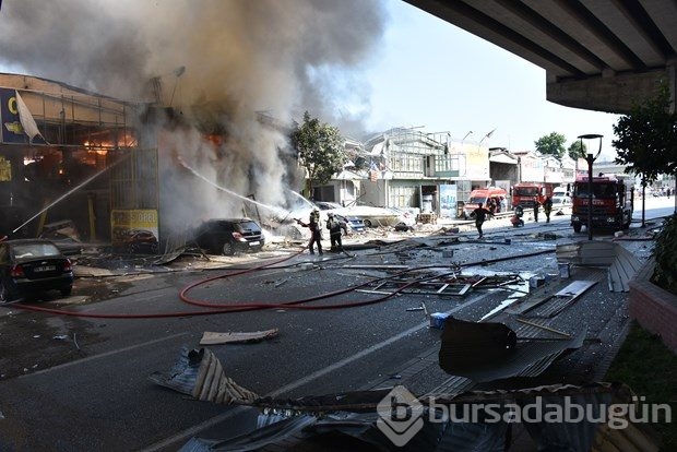 Dondurma imalathanesinde patlama