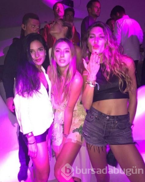 Bekarlığa kız kıza veda