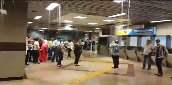 İstanbul'daki şiddetli yağmur sosyal medyayı salladı