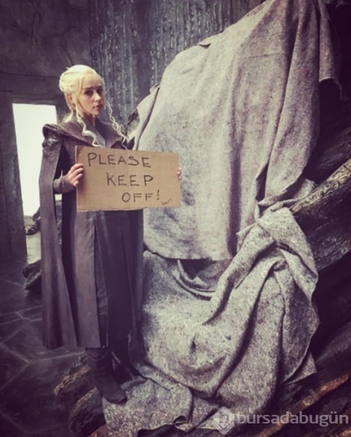 Emilia Clarke'tan (Daenerys Targaryen) Game of Thrones paylaşımı