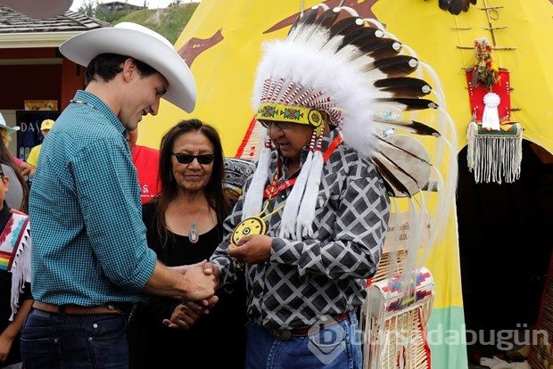 Justin Trudeau "kovboy" oldu